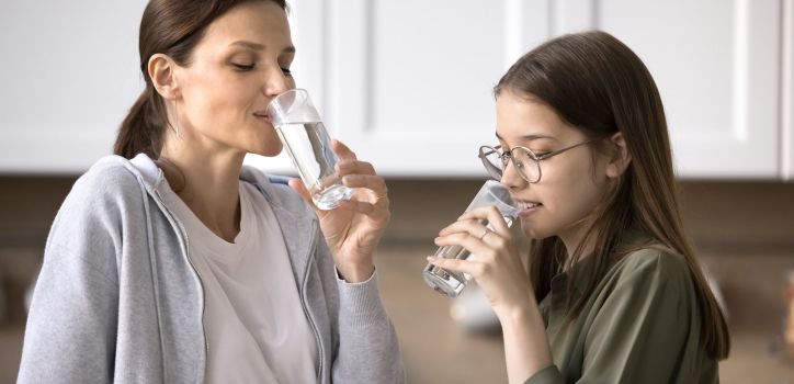 Boire de l’eau : pourquoi c’est essentiel pour votre santé